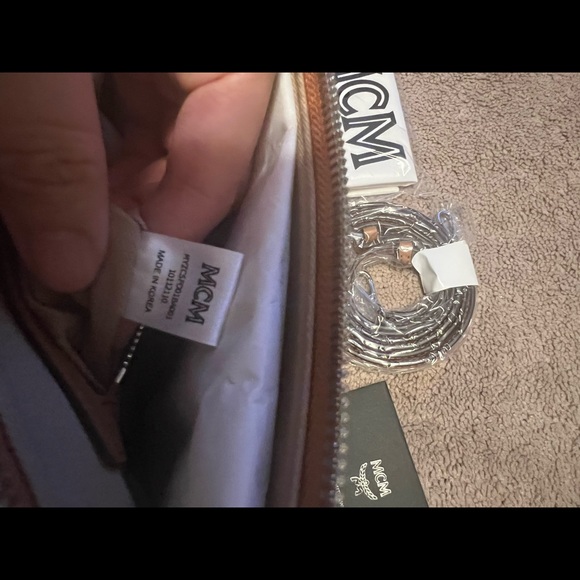 Limited stock! Price firm! MCM medium size crossbody pouch $480+ tax - Picture 12 of 12